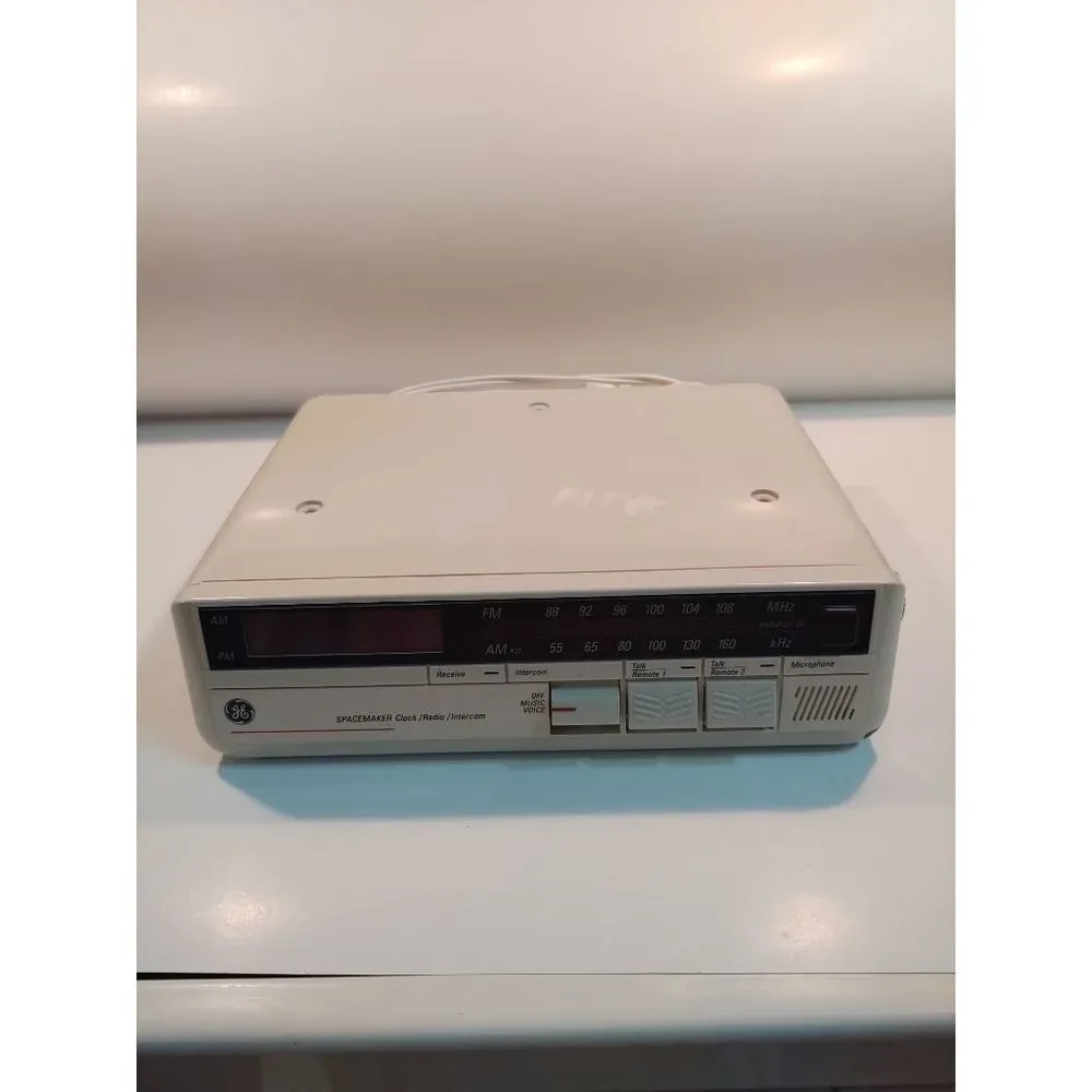 General‎ Electric Space Maker Clock Radio7-4295A